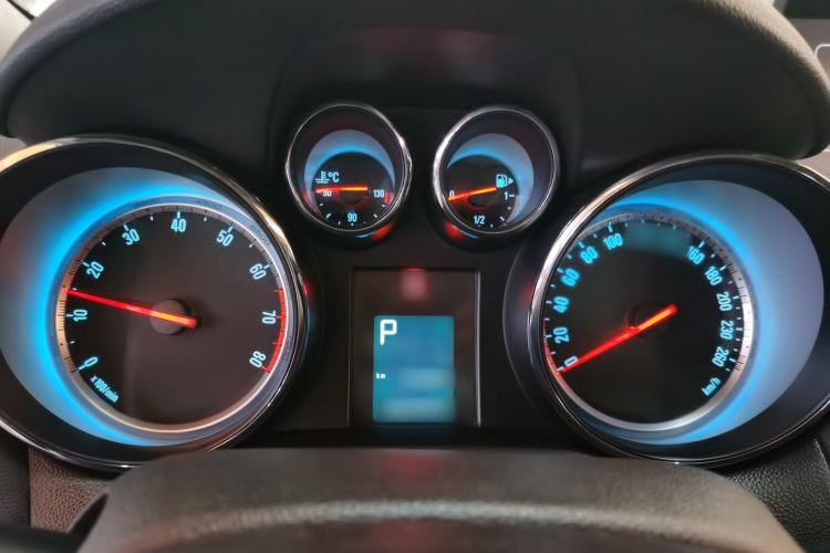 Used Buick Encore 2014 1.4T Automatic Two-Wheel Drive Urban Elite Model