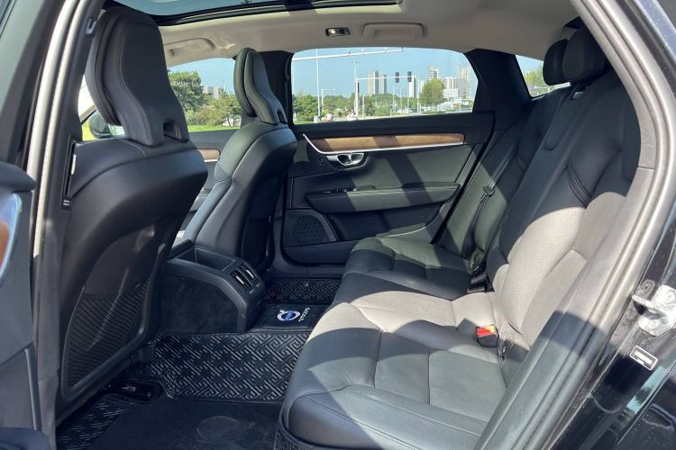 Used Volvo S90 2019 T5 Zhiyi Edition
