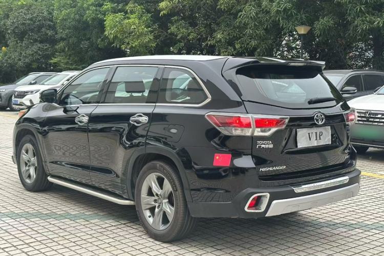 Used Toyota Highlander 2017 2.0T Two-Wheel Drive Luxury Edition 7 Seats
