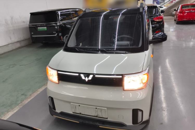 Used Wuling Hongguang MINIEV 2022 GAMEBOY 200km Play Edition with Lithium Iron Phosphate
