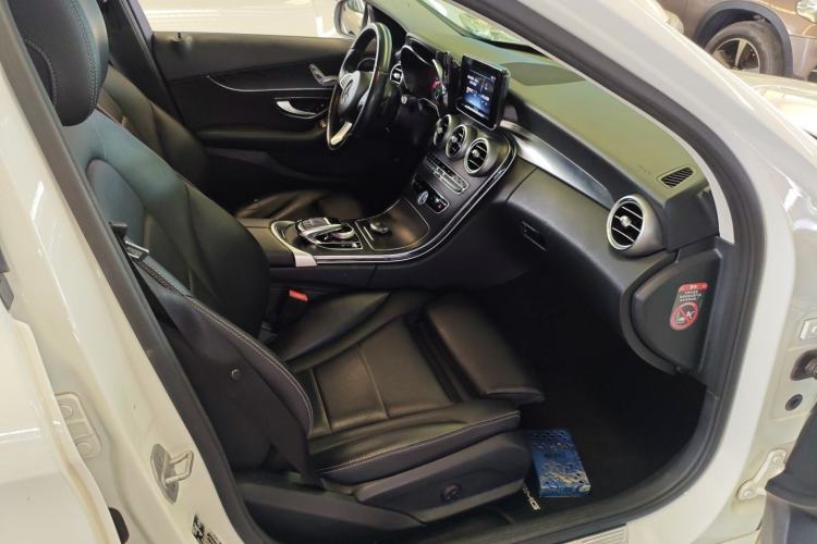 Used Mercedes-Benz C-Class 2015 C 200 station wagon
