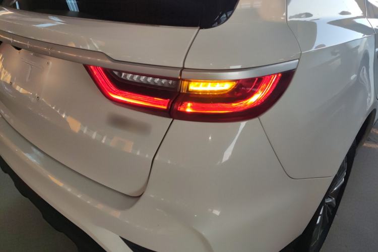 Used Geely Auto Vision X6 2020 1.4T Manual Comfort Model
