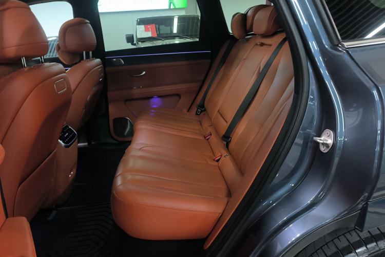 Used Hima AITO M7 2024 1.5T Intelligent Drive 4WD Ultra Version 5 Seats
