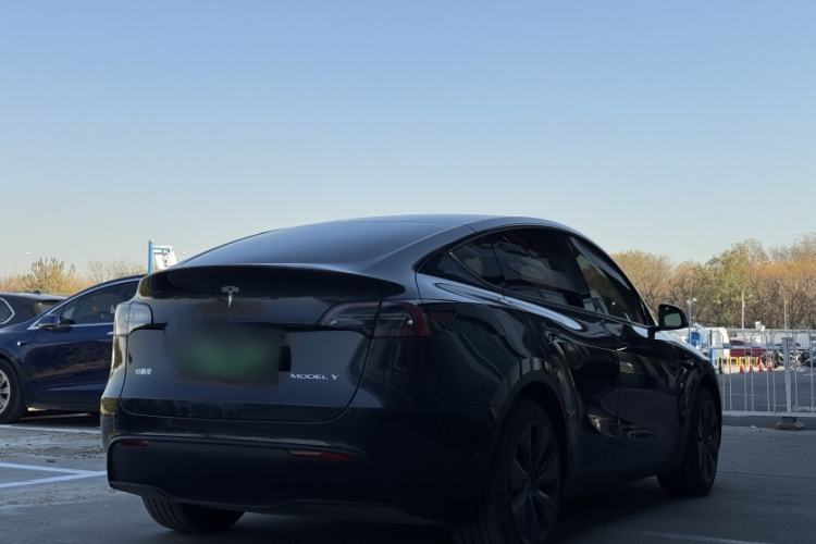 Used Tesla Model Y 2024 Rear-Wheel-Drive Version