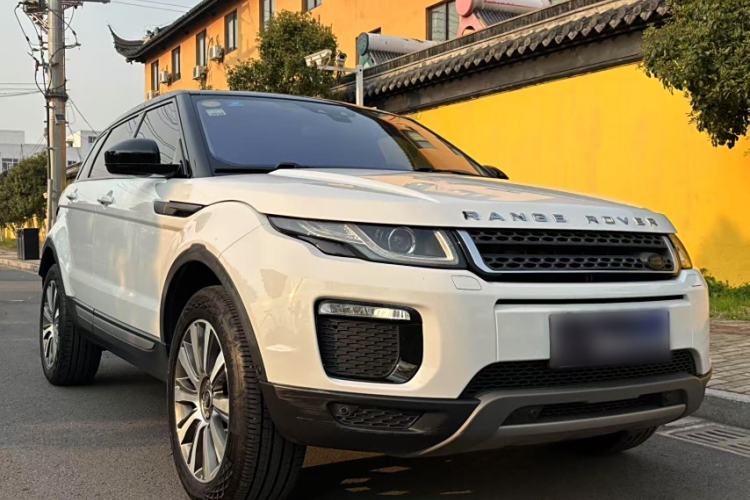 Used Land Rover Range Rover Evoque 2018 240 PS SE Smart Brilliance Edition
