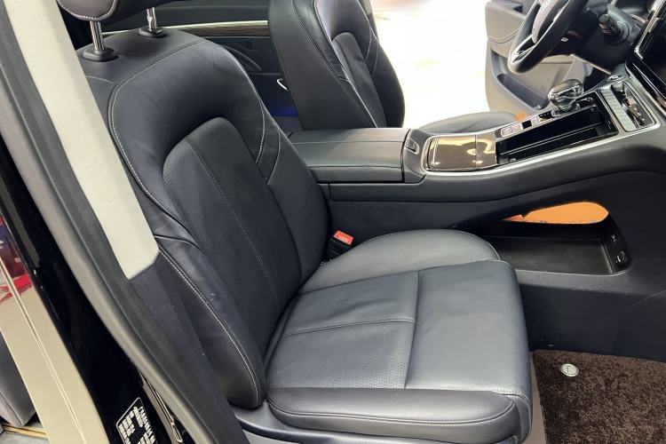 Used GAC Trumpchi M8 2021 Lingxiu Series 390T Deluxe Edition
