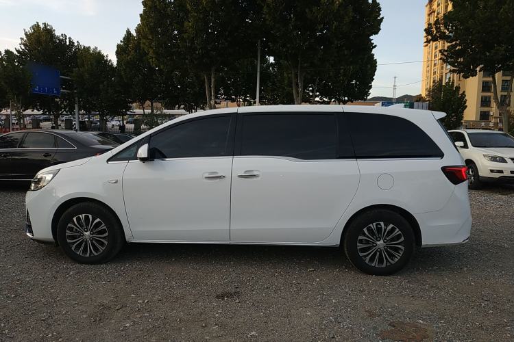 Used Buick GL8 2023 Land Executive Class 652T Luxury Model
