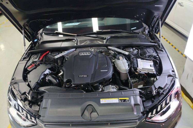 Used Audi A4L 2020 40 TFSI Luxury Dynamic Model
