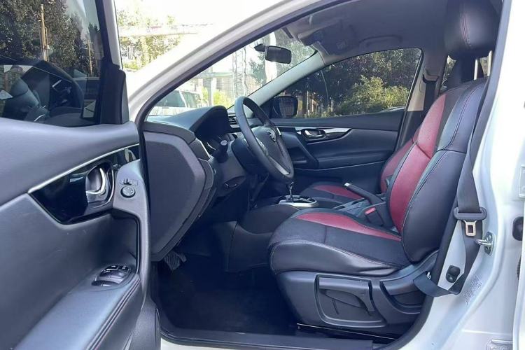 Used Nissan Qashqai 2017 2.0L CVT Smart Enjoyment Version China VI Standard
