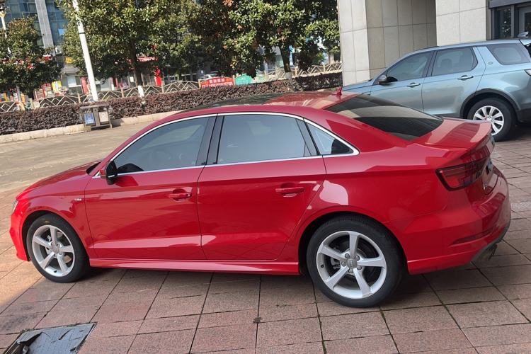 Used Audi A3 2018 30th Anniversary Edition Limousine 35 TFSI Fashion Model
