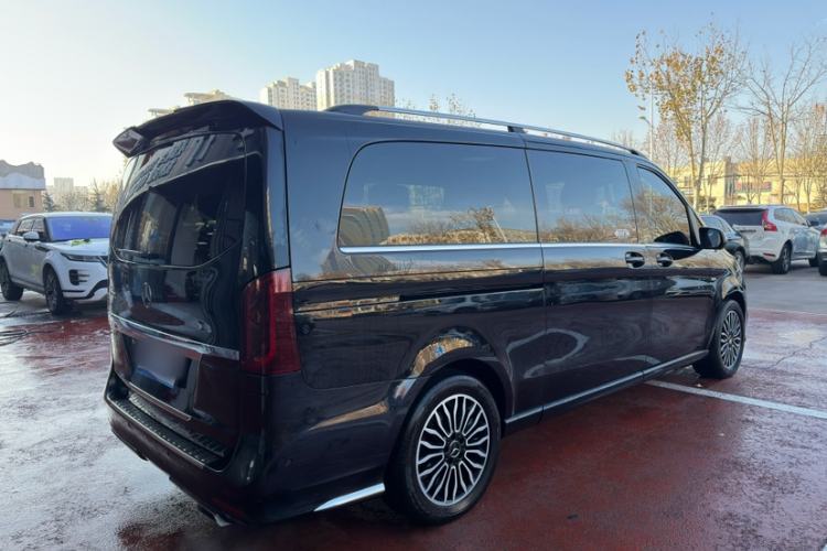 Used Mercedes-Benz V-Class 2017 V 260 L Prestige Extended Edition