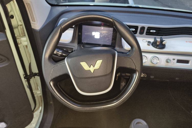 Used Wuling Hongguang MINIEV 2021 Macaron Premium Model – Lithium Iron Phosphate
