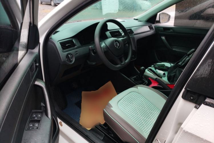 Used Volkswagen Santana 2016 1.6L Manual Fashion Edition