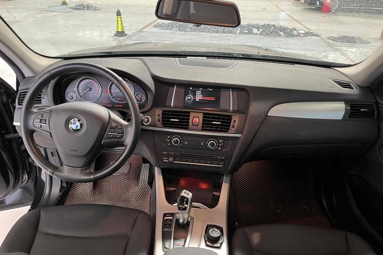Used BMW X3 2016 sDrive20i
