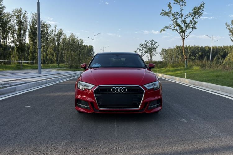 Used Audi A3 2019 Sportback 35 TFSI Fashion Edition China VI Emission Standard