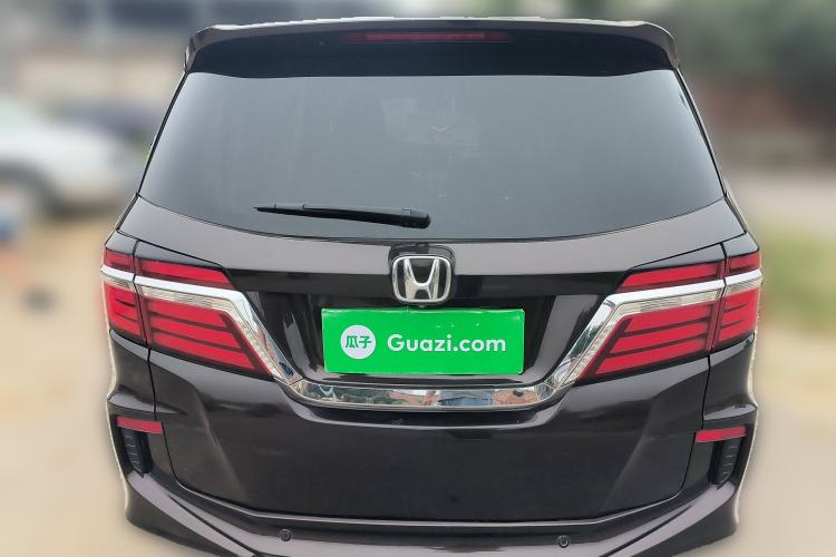 Used Honda Elysion 2016 2.4L Supreme Edition
