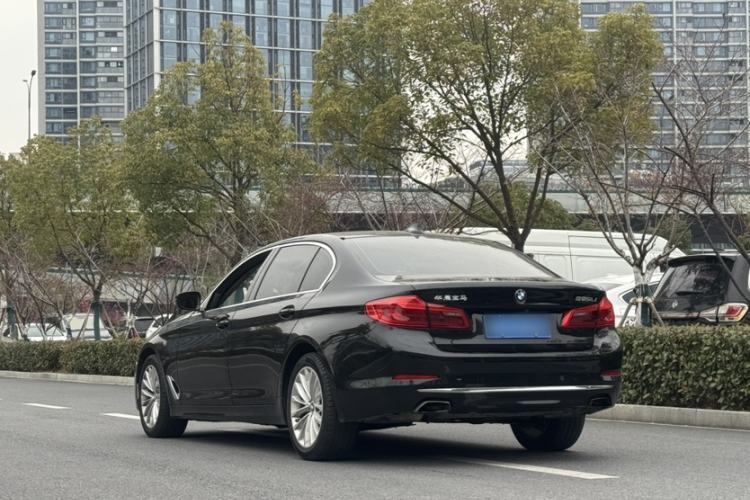 Used BMW 5 Series 2019 Facelifted 525Li Luxury Package