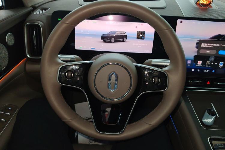 Used Hima AITO M9 2025 Extended-Range Ultra Version 52 kWh 5-Seater Edition