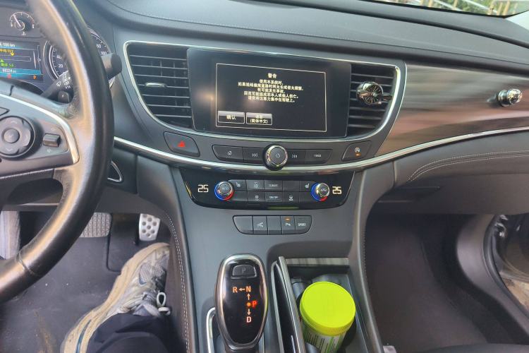 Used Buick LaCrosse 2016 28T Elite Edition
