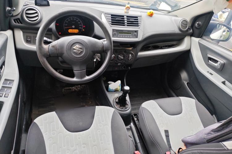 Used Suzuki Alto 2013 Revised Version 1.0L Manual Comfort Edition
