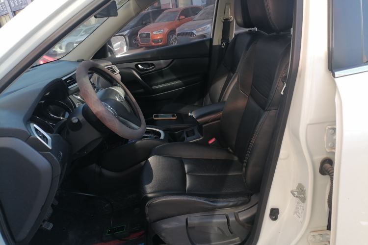 Used Nissan X-Trail 2014 2.0L CVT Comfort Edition 2WD
