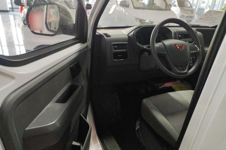 Used Wuling Yangguang 
