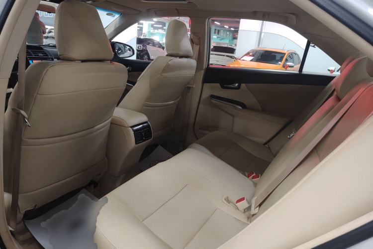 Used Toyota Camry 2016 2.0E 10th Anniversary Elite Edition