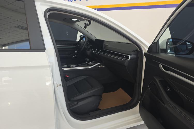 Used Geely Auto Emgrand 2023 4th Generation Champion Edition 1.5L CVT Luxury Model
