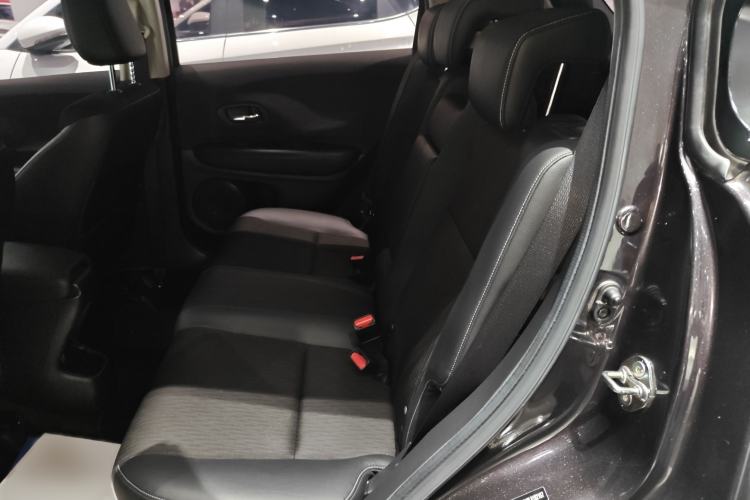 Used Honda Vezel 2020 1.5L CVT Pioneer Edition
