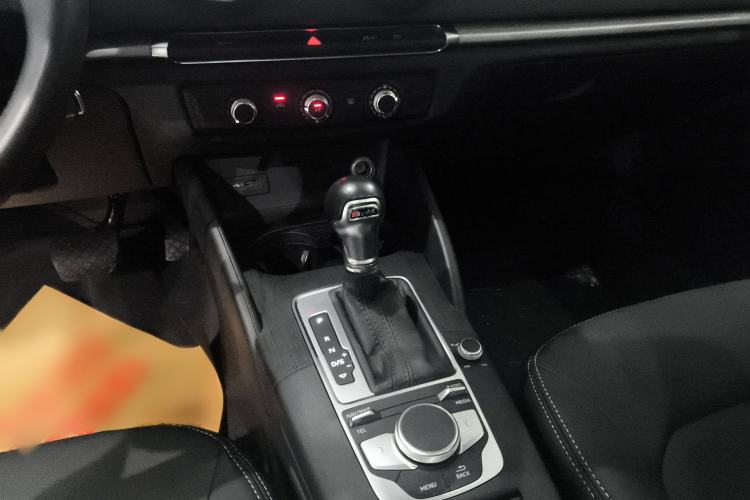 Used Audi A3 2020 Restyled Limousine 35 TFSI Ambition Version China VI
