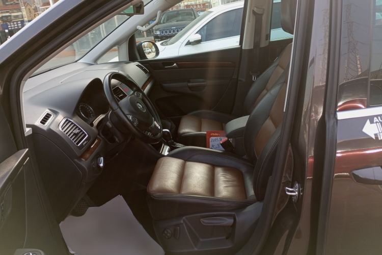 Used Volkswagen Sharan 2013 1.8TSI Comfort Model
