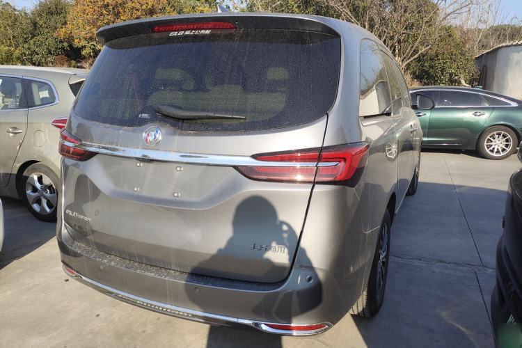 Used Buick GL8 2021 Land Cruiser Executive Class 652T Smart Luxury Model