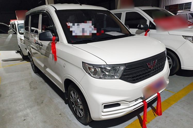 Used Wuling Hongguang V 2022 1.5L Jingqu Edition Electric-Assist LAR
