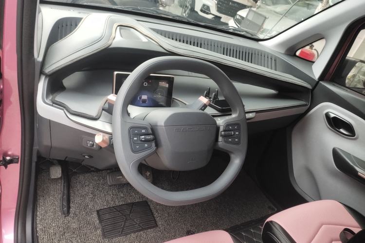Used Baojun E200 2019 250KM Smart Drive Edition
