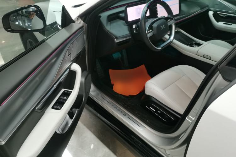 Used XPeng P7 2023 P7i 702 Pro