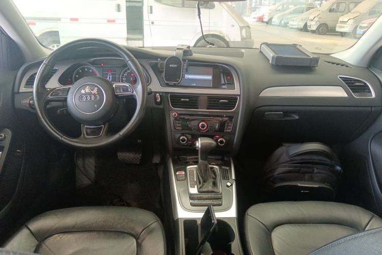 Used Audi A4L 2015 35 TFSI Automatic Standard Model
