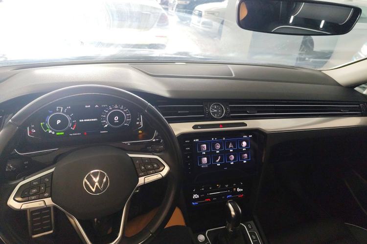 Used Volkswagen Magotan GTE Plug-in Hybrid 2022 GTE Luxury Model