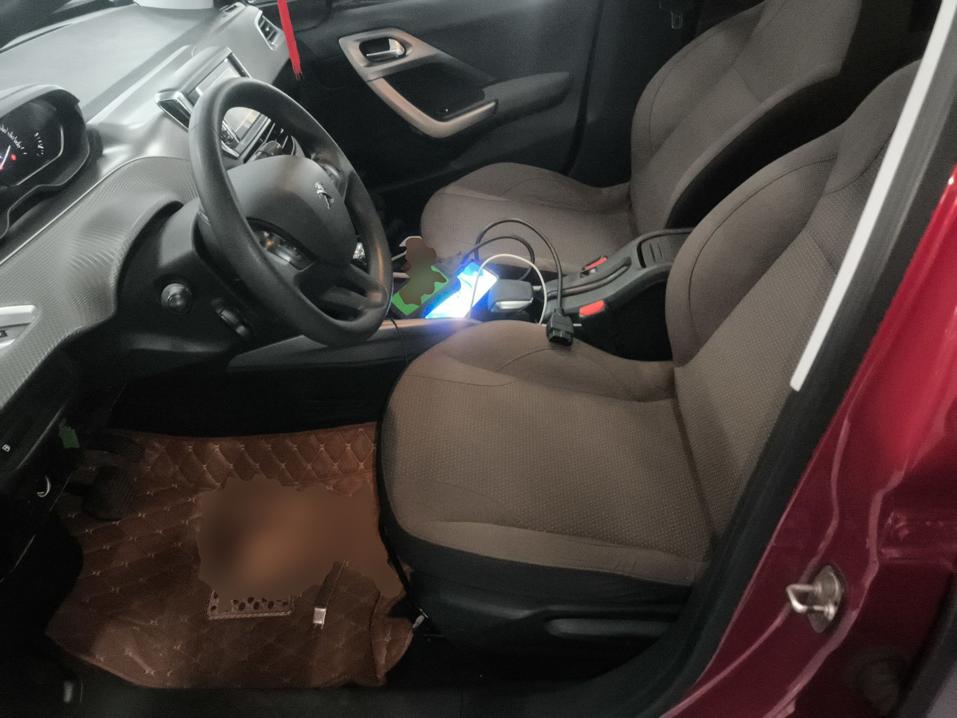 Переднее сиденье в автомобиле