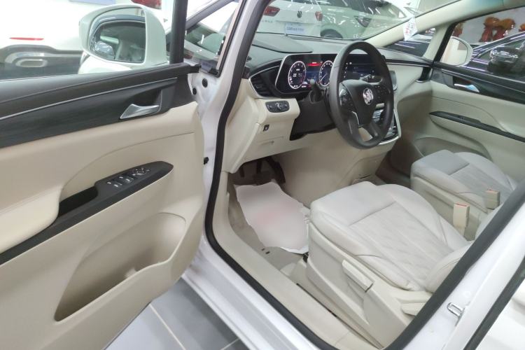 Used Buick GL8 2021 ES Landtrek 653T Comfort Edition