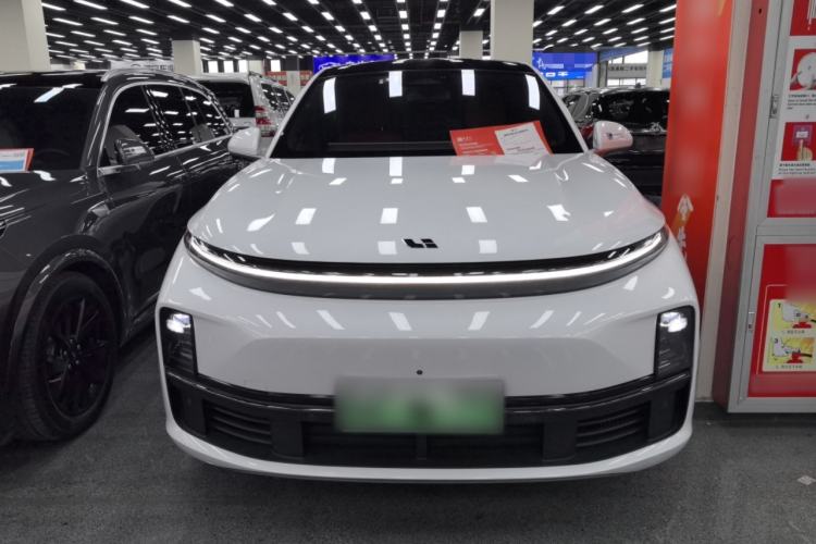 Used Li Auto L7 2023 Pro Model
