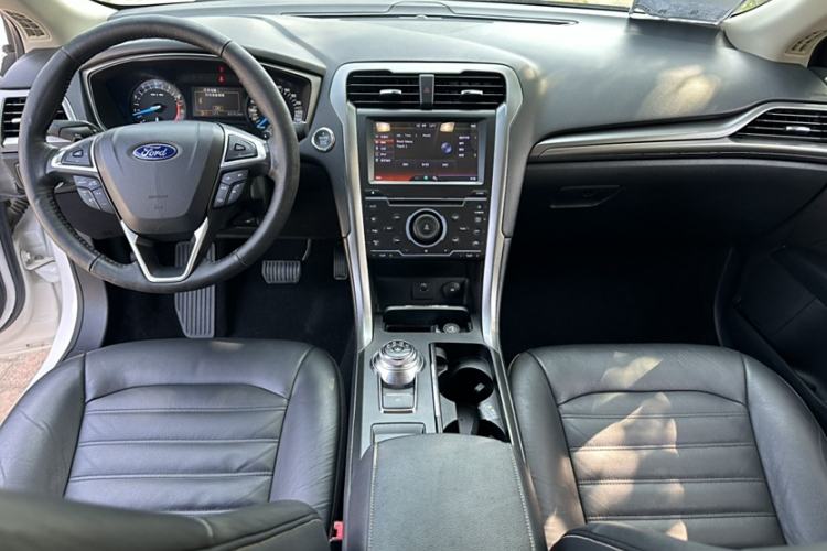 Used Ford Mondeo 2017 EcoBoost 200 Stylish Model
