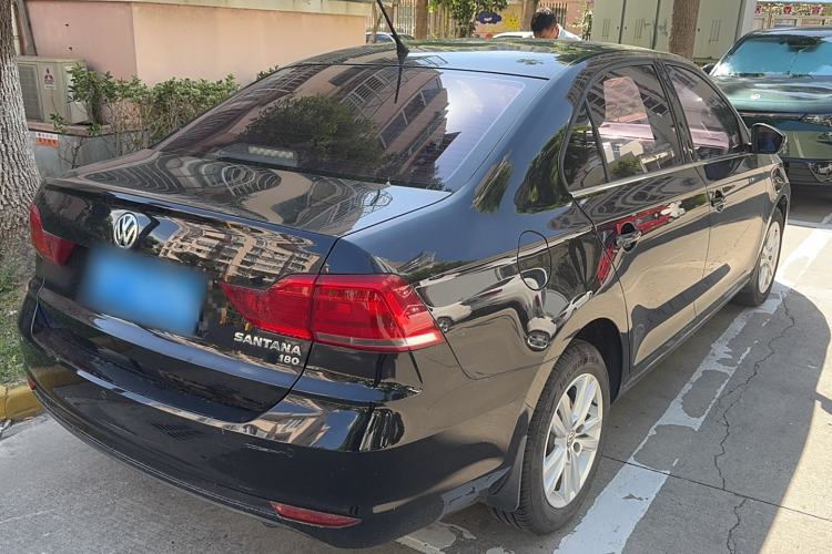 Used Volkswagen Santana 2016 1.6L Automatic Comfort Edition
