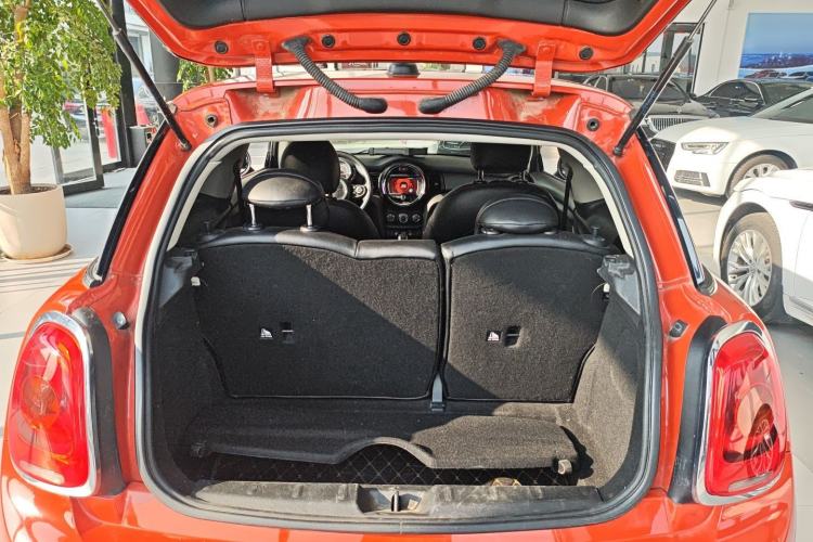 Used  MINI 2018 1.5T ONE
