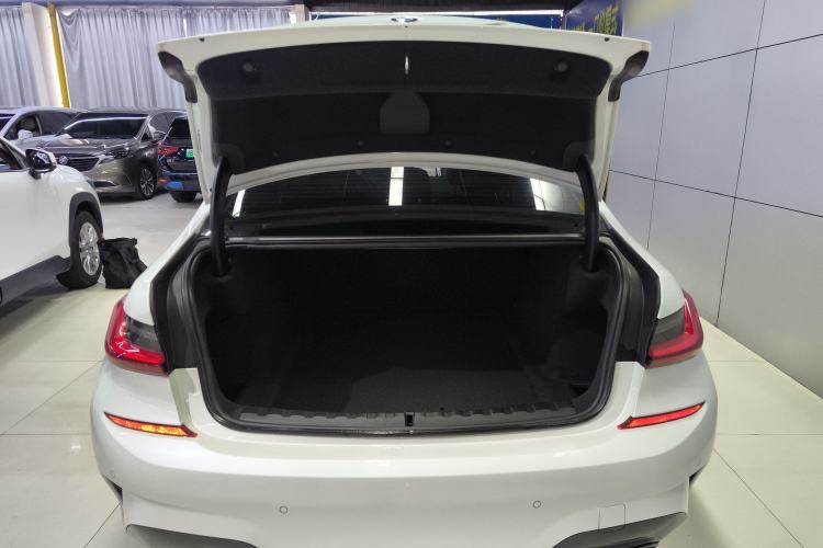 Used BMW 3 Series 2022 325i M Sport Night Edition Package
