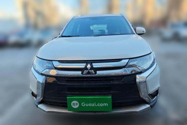 Used Mitsubishi Outlander 2018 2.4L 4x4 Elite Edition 5 Seats
