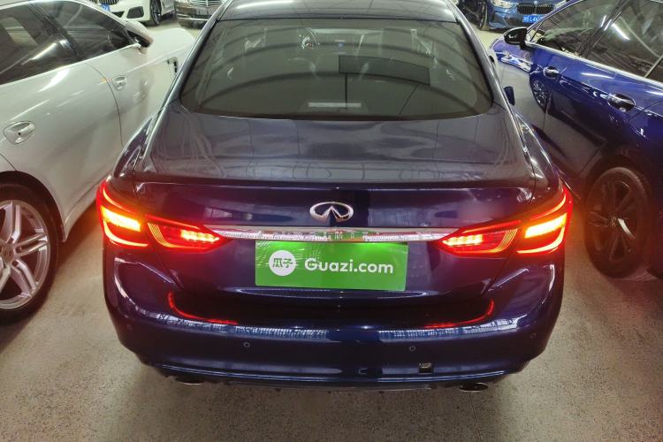 Used Infiniti Q50L 2018 2.0T Enjoyment Version China VI Standard