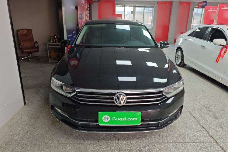 Used Volkswagen Magotan 2019 330TSI DSG Leading Edition China V Standard

