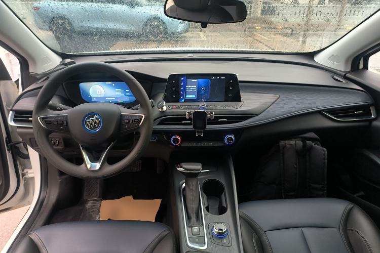 Used Buick Velite 6 2023 430km Range Commuter Version
