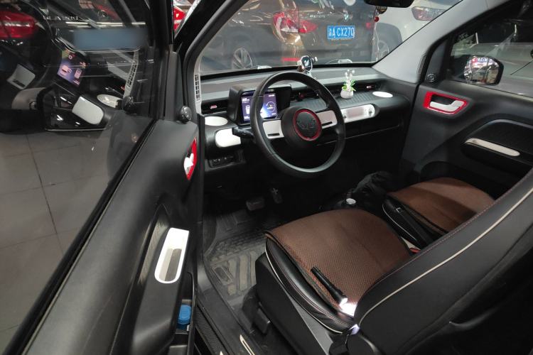 Used Wuling Hongguang MINIEV 2022 GAMEBOY 300km Enthusiast Model with Lithium Iron Phosphate