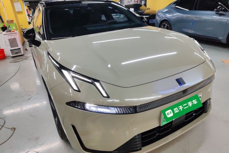 Used Lynk & Co 07 2024 EM-P 126 Long-Range Halo
